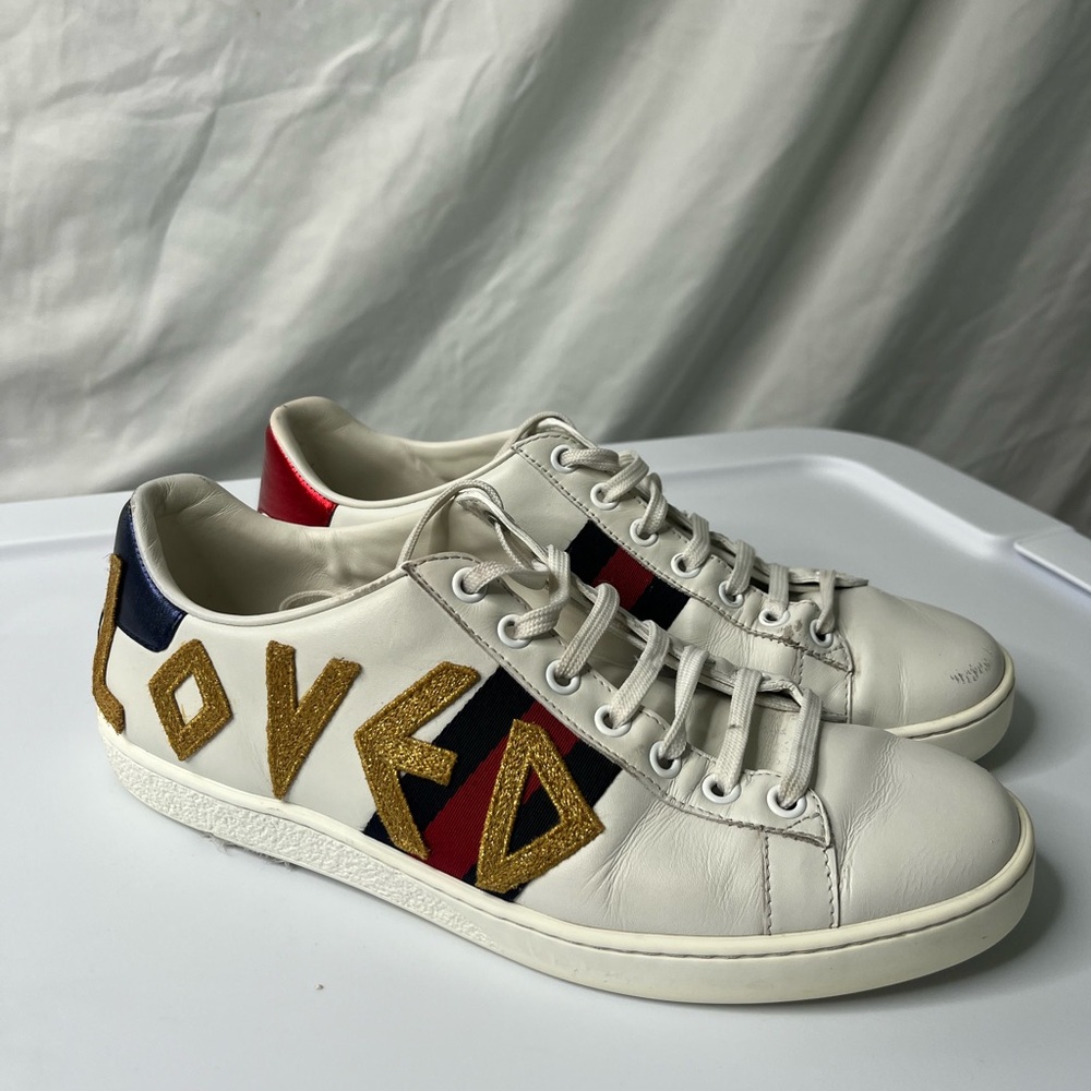Gucci White Leather Sneakers with Gold Glitter 'LOVE' and Red/Blue Accents